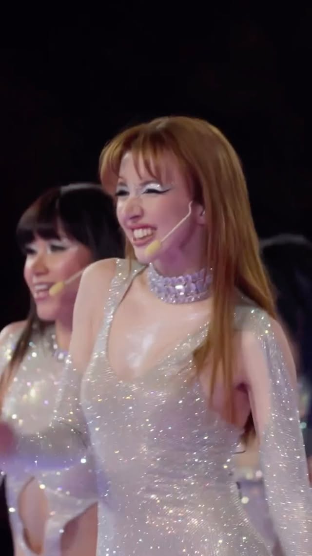 Ülker Arena’dan Zamansızdık-Arıyo-Hayır mashup performans videosu şimdi YouTube kanalımızda yayındaa! 🌟