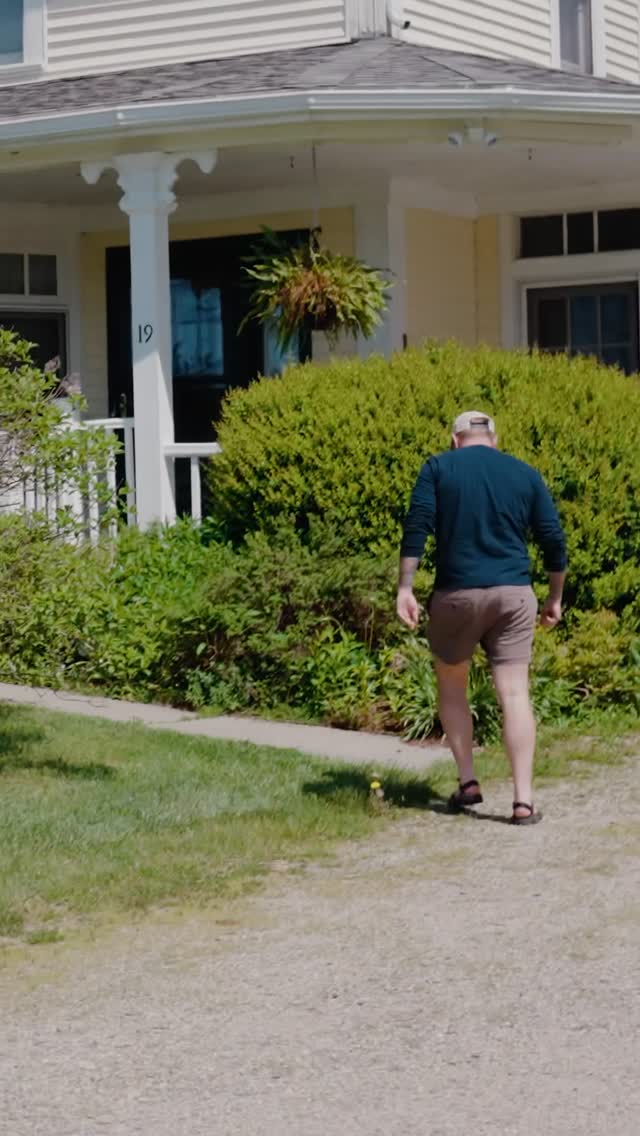 Knocking on a few last minute doors today.

Go Vote.